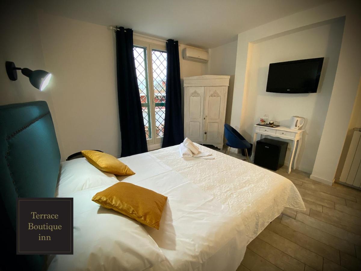 Terrace Boutique Inn Рим Екстер'єр фото