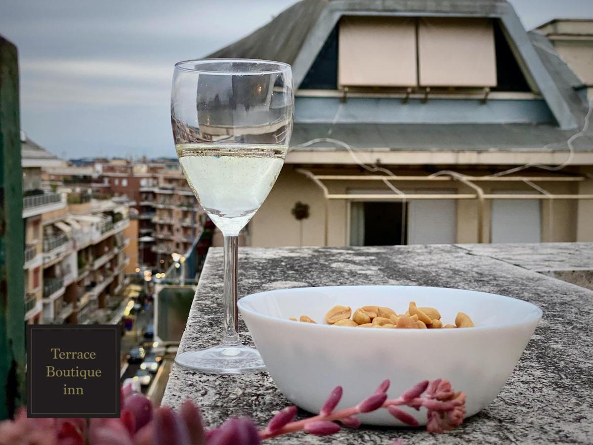 Terrace Boutique Inn Рим Екстер'єр фото