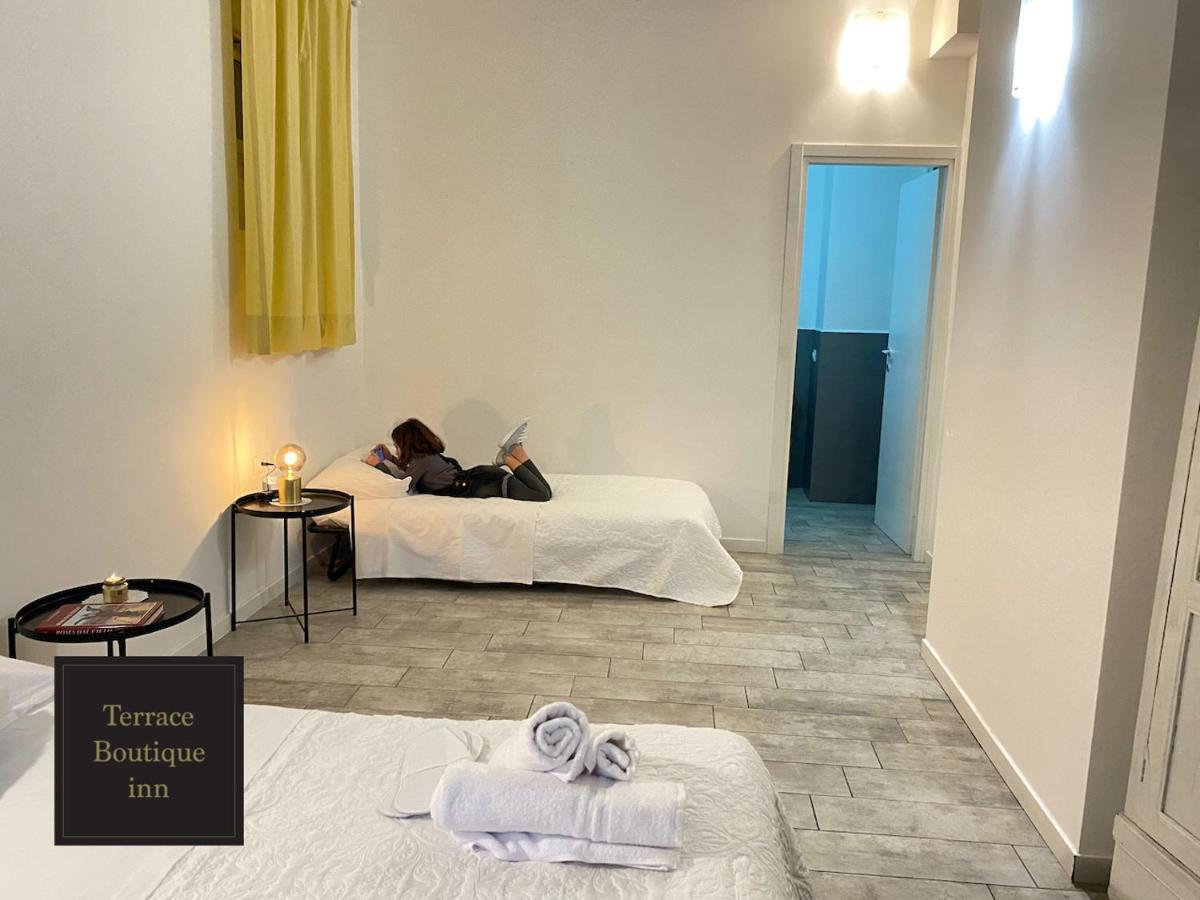 Terrace Boutique Inn Рим Екстер'єр фото