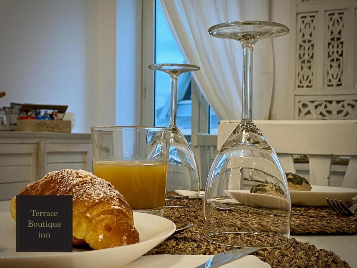 Terrace Boutique Inn Рим Екстер'єр фото