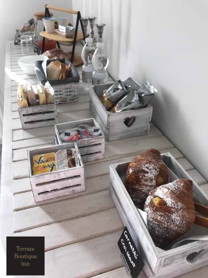Terrace Boutique Inn Рим Екстер'єр фото